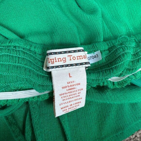 ❌SOLD❌ Y2K Kelly-Green Summer Halter Top - Picture 3 of 3